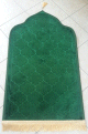Tapis de priere original en forme de Mihrab avec parties dorees (Sajjada adulte Design Mehrab / Mosquee) - Couleur vert fonce
