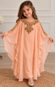 Robe de Cérémonie Fille en Mousseline Brodées Dorées & Manches Papillon- Modèle Princesse - Saumon Robe de Cérémonie Fille en Mousseline Brodées Dorées & Manches Papillon- Modèle Princesse - Saumon