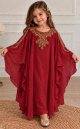 Robe de Cérémonie Fille en Mousseline Brodées Dorées & Manches Papillon - Modèle Princess - Rouge Foncé Robe de Cérémonie Fille en Mousseline Brodées Dorées & Manches Papillon - Modèle Princess - Rouge Foncé